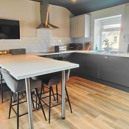 בלקפול Sloane Modern 2 Bedroom Seafront Apartment מראה חיצוני תמונה