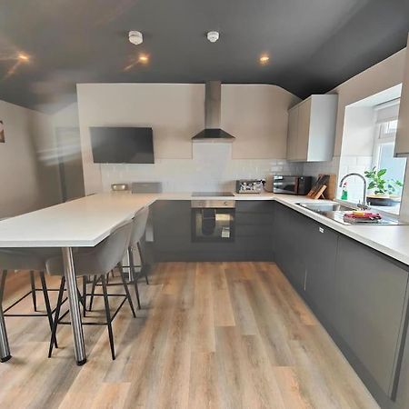 בלקפול Sloane Modern 2 Bedroom Seafront Apartment מראה חיצוני תמונה